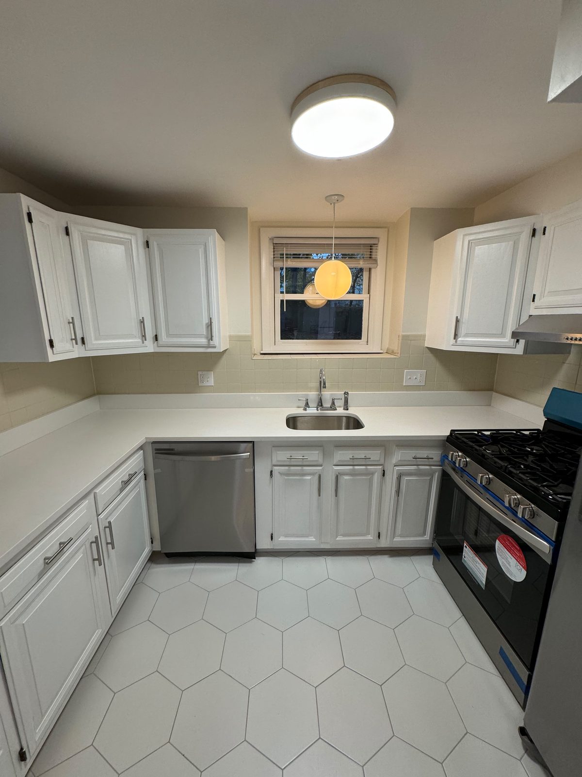 Traditional White Kitchen